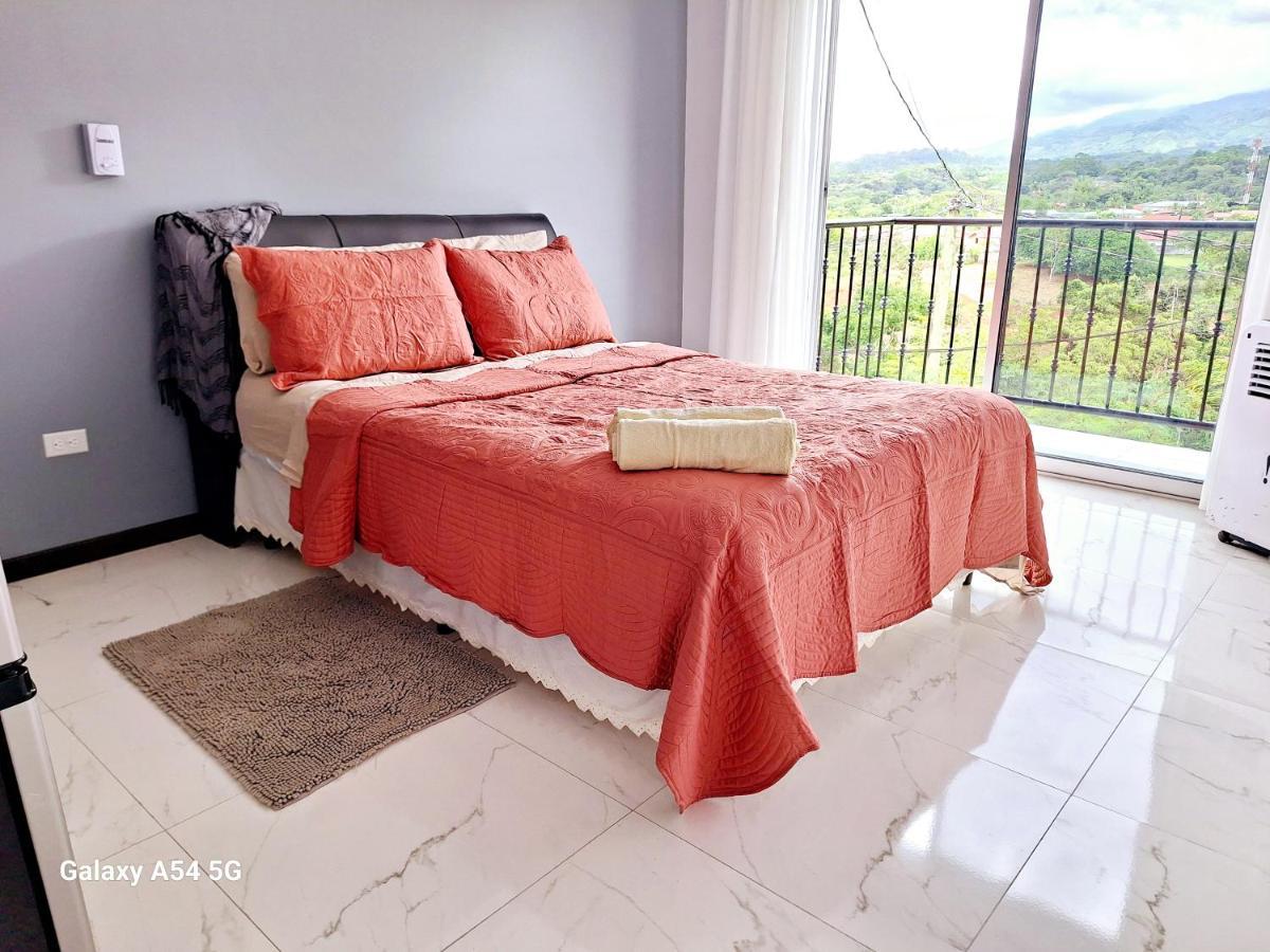 Auberge de jeunesse Victoria House à San Isidro De El General Extérieur photo